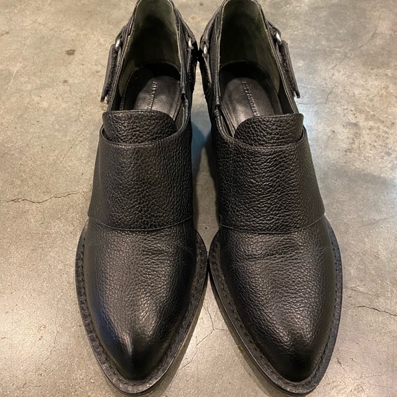 Alexander Wang Ankle Boots with Zipper Detail - Picture 2 of 16